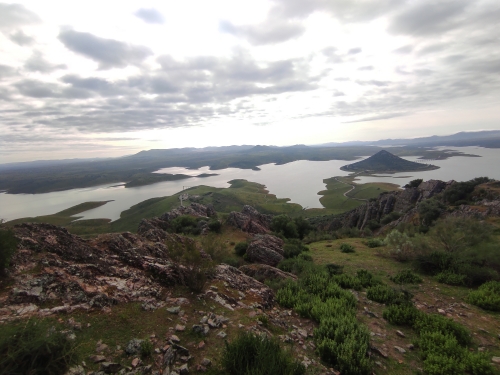 Imagen del pantano de la Serena